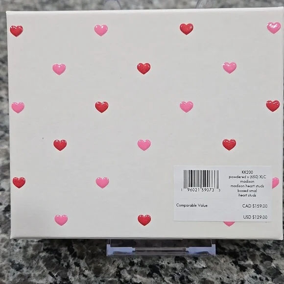 Kate Spade Madison Heart Studs Small Slim Card Case Powdered Sugar NIB - Picture 8 of 10
